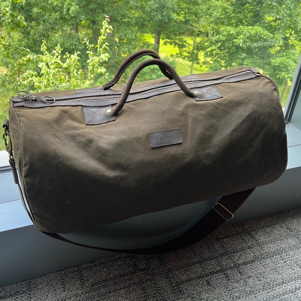 Barbour Wax Duffle Bag in Olive Green